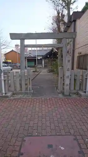 日出神社の鳥居