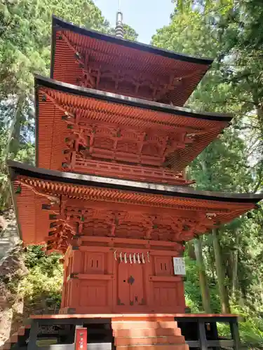 木幡山隠津島神社(二本松市)の塔