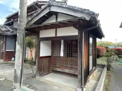 地蔵堂 (延命地蔵大菩薩)の{uncategorized: "未分類", other: "その他", undefined: "問題あり", building: "その他建物", grave: "お墓", sacred_gate: "鳥居", guardian: "狛犬", statue: "像", buddha: "仏像", history: "歴史", nature: "自然", garden: "庭園", animal: "動物", pagoda: "塔", temizu: "手水舎", mountain_gate: "山門・神門", sanctuary: "本殿・本堂", subordinate: "末社・摂社", art: "芸術", scenery: "景色", jizo: "地蔵", ema: "絵馬", goshuin: "御朱印", omikuji: "おみくじ", items: "授与品その他", amulet: "お守り", goshuincho: "御朱印帳", eats: "食事", festival: "お祭り", votive_dance: "神楽", shichigosan: "七五三参", wedding: "結婚式", experience: "体験その他", initially: "初詣", around: "周辺", anti_infection: "感染症対策"}