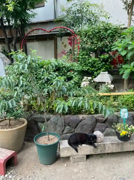 露天神社(お初天神)の庭園