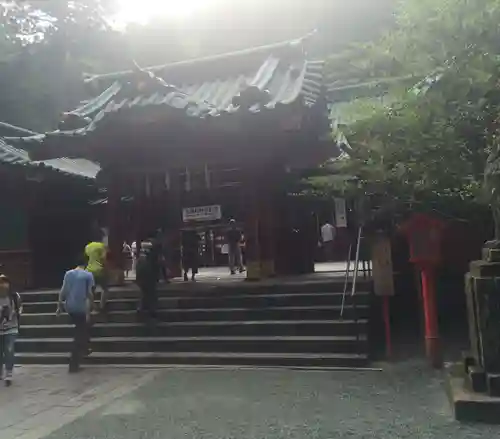 箱根神社の山門・神門