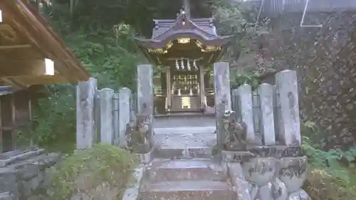 針綱神社の末社