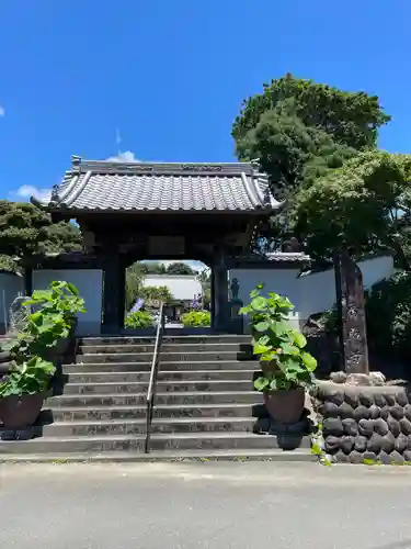 香勝寺の山門・神門