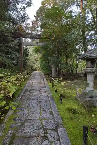 金地院の鳥居