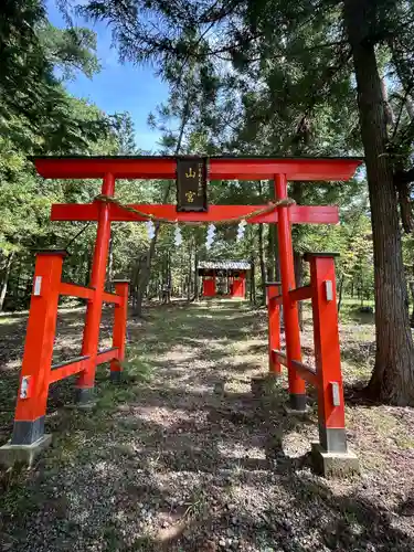 生島足島神社山宮社(長野県)