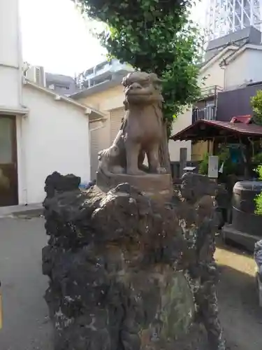 押上天祖神社の狛犬