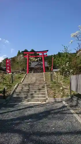 葉山神社の鳥居