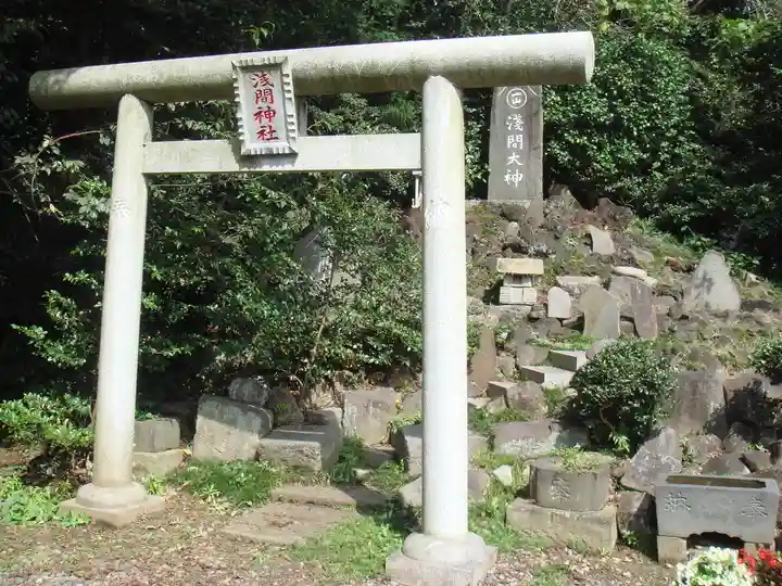 姉埼神社の鳥居