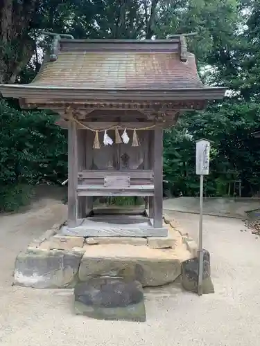 八重垣神社の末社