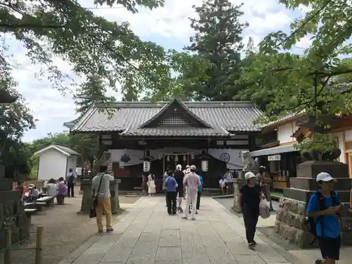 眞田神社の本殿