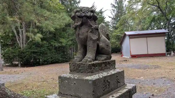 足寄神社の狛犬
