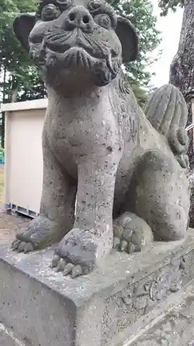 豊栄神社の狛犬