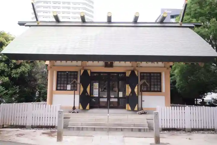 上落合神明神社の本殿・本堂