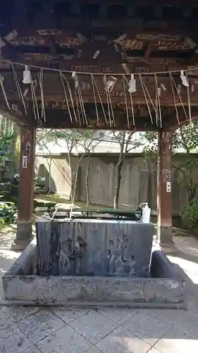 護国院の手水舎