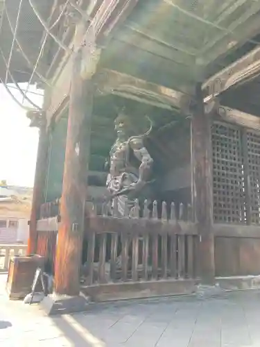 善光寺の{uncategorized: "未分類", other: "その他", undefined: "問題あり", building: "その他建物", grave: "お墓", sacred_gate: "鳥居", guardian: "狛犬", statue: "像", buddha: "仏像", history: "歴史", nature: "自然", garden: "庭園", animal: "動物", pagoda: "塔", temizu: "手水舎", mountain_gate: "山門・神門", sanctuary: "本殿・本堂", subordinate: "末社・摂社", art: "芸術", scenery: "景色", jizo: "地蔵", ema: "絵馬", goshuin: "御朱印", omikuji: "おみくじ", items: "授与品その他", amulet: "お守り", goshuincho: "御朱印帳", eats: "食事", festival: "お祭り", votive_dance: "神楽", shichigosan: "七五三参", wedding: "結婚式", experience: "体験その他", initially: "初詣", around: "周辺", anti_infection: "感染症対策"}