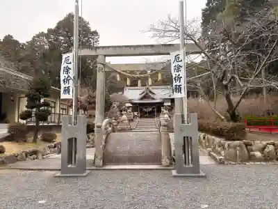 伊奈冨神社の{uncategorized: "未分類", other: "その他", undefined: "問題あり", building: "その他建物", grave: "お墓", sacred_gate: "鳥居", guardian: "狛犬", statue: "像", buddha: "仏像", history: "歴史", nature: "自然", garden: "庭園", animal: "動物", pagoda: "塔", temizu: "手水舎", mountain_gate: "山門・神門", sanctuary: "本殿・本堂", subordinate: "末社・摂社", art: "芸術", scenery: "景色", jizo: "地蔵", ema: "絵馬", goshuin: "御朱印", omikuji: "おみくじ", items: "授与品その他", amulet: "お守り", goshuincho: "御朱印帳", eats: "食事", festival: "お祭り", votive_dance: "神楽", shichigosan: "七五三参", wedding: "結婚式", experience: "体験その他", initially: "初詣", around: "周辺", anti_infection: "感染症対策"}