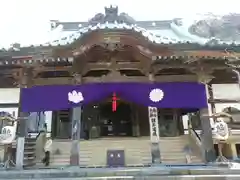 光明寺の本殿