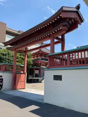 法乗院（深川閻魔堂）の山門・神門