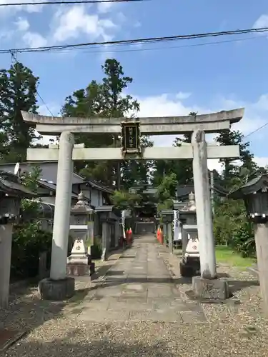 鶴峯八幡宮の鳥居