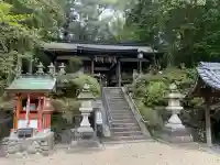 中山八幡神社の{uncategorized: "未分類", other: "その他", undefined: "問題あり", building: "その他建物", grave: "お墓", sacred_gate: "鳥居", guardian: "狛犬", statue: "像", buddha: "仏像", history: "歴史", nature: "自然", garden: "庭園", animal: "動物", pagoda: "塔", temizu: "手水舎", mountain_gate: "山門・神門", sanctuary: "本殿・本堂", subordinate: "末社・摂社", art: "芸術", scenery: "景色", jizo: "地蔵", ema: "絵馬", goshuin: "御朱印", omikuji: "おみくじ", items: "授与品その他", amulet: "お守り", goshuincho: "御朱印帳", eats: "食事", festival: "お祭り", votive_dance: "神楽", shichigosan: "七五三参", wedding: "結婚式", experience: "体験その他", initially: "初詣", around: "周辺", anti_infection: "感染症対策"}