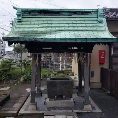 水神社（富士見町）の手水舎