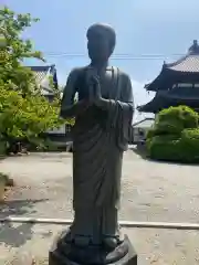 大慈禅寺の像