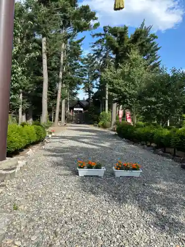 大正神社の庭園