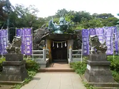 江島神社の末社・摂社