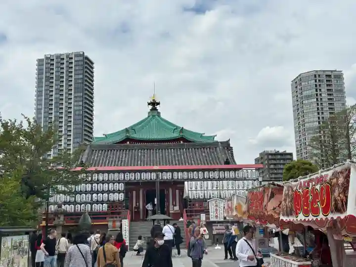 寛永寺不忍池弁天堂の{uncategorized: "未分類", other: "その他", undefined: "問題あり", building: "その他建物", grave: "お墓", sacred_gate: "鳥居", guardian: "狛犬", statue: "像", buddha: "仏像", history: "歴史", nature: "自然", garden: "庭園", animal: "動物", pagoda: "塔", temizu: "手水舎", mountain_gate: "山門・神門", sanctuary: "本殿・本堂", subordinate: "末社・摂社", art: "芸術", scenery: "景色", jizo: "地蔵", ema: "絵馬", goshuin: "御朱印", omikuji: "おみくじ", items: "授与品その他", amulet: "お守り", goshuincho: "御朱印帳", eats: "食事", festival: "お祭り", votive_dance: "神楽", shichigosan: "七五三参", wedding: "結婚式", experience: "体験その他", initially: "初詣", around: "周辺", anti_infection: "感染症対策"}