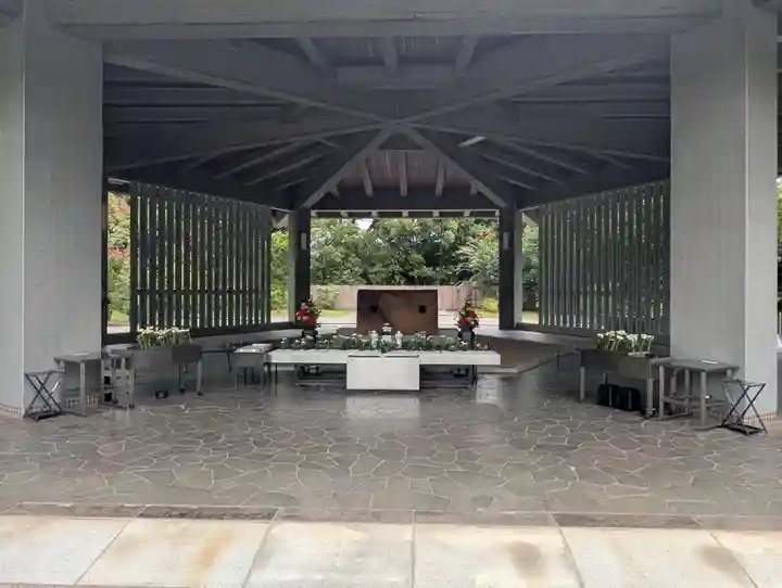 千鳥ヶ淵戦没者墓苑(東京都)