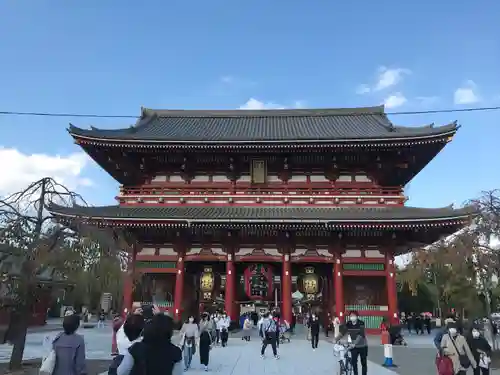 浅草寺の山門