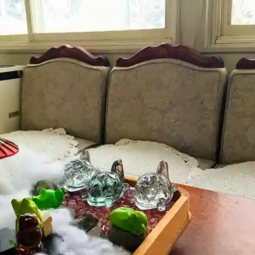 彌彦神社　(伊夜日子神社)の像