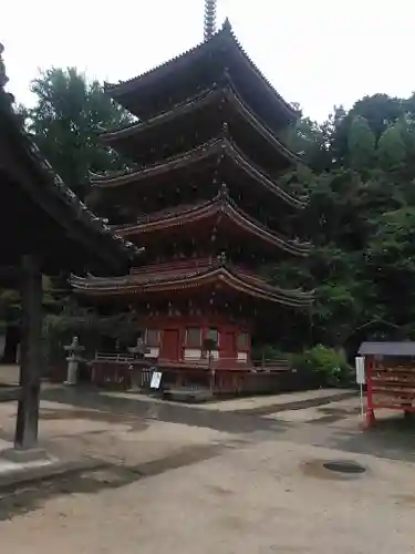 明王院の建物その他