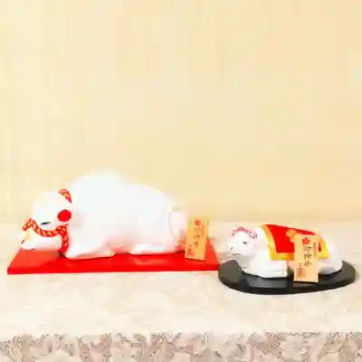 彌彦神社　(伊夜日子神社)の像