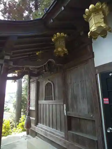 円泉寺の本殿