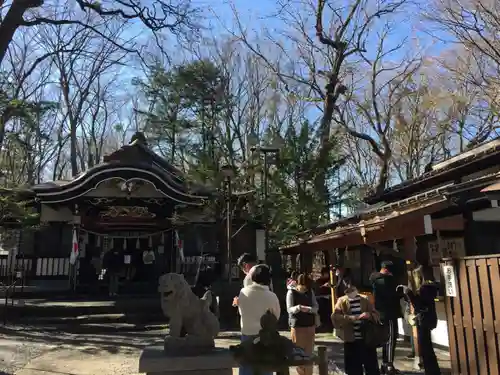 新屋山神社の本殿