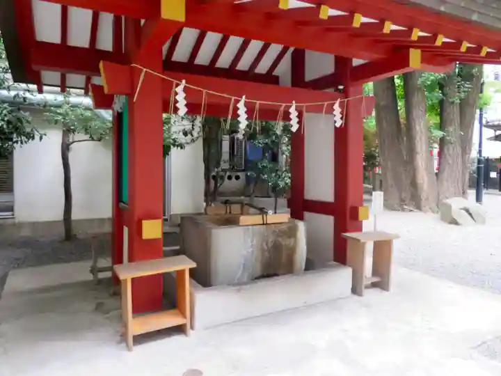 日本橋日枝神社の手水舎