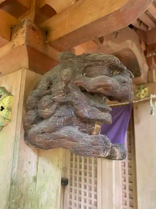 神明神社の芸術