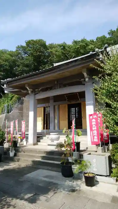 長松寺の本殿