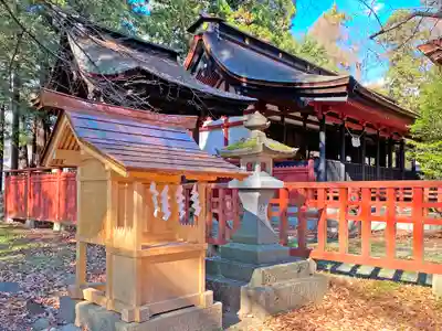 大井俣窪八幡神社の末社・摂社