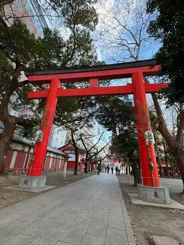 花園神社の鳥居
