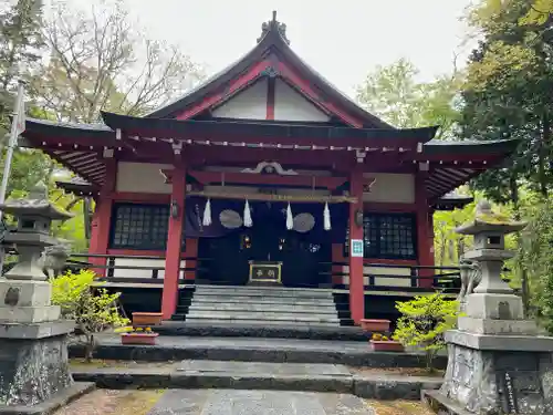 山中浅間神社の本殿