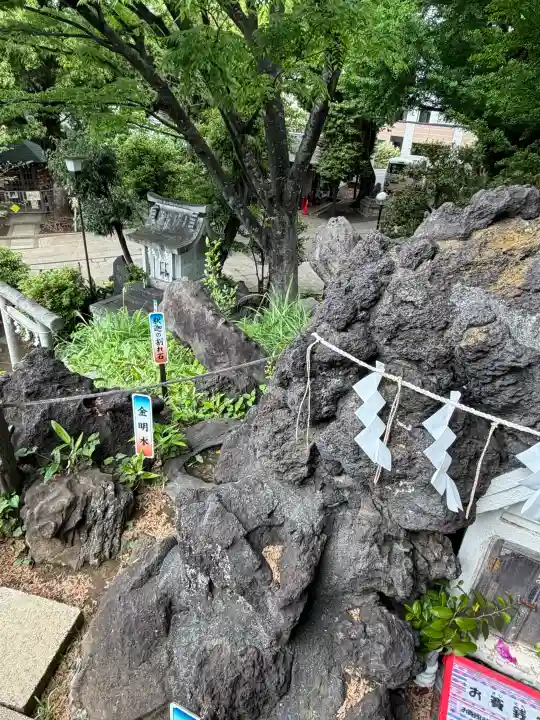 千駄ヶ谷冨士浅間神社の{uncategorized: "未分類", other: "その他", undefined: "問題あり", building: "その他建物", grave: "お墓", sacred_gate: "鳥居", guardian: "狛犬", statue: "像", buddha: "仏像", history: "歴史", nature: "自然", garden: "庭園", animal: "動物", pagoda: "塔", temizu: "手水舎", mountain_gate: "山門・神門", sanctuary: "本殿・本堂", subordinate: "末社・摂社", art: "芸術", scenery: "景色", jizo: "地蔵", ema: "絵馬", goshuin: "御朱印", omikuji: "おみくじ", items: "授与品その他", amulet: "お守り", goshuincho: "御朱印帳", eats: "食事", festival: "お祭り", votive_dance: "神楽", shichigosan: "七五三参", wedding: "結婚式", experience: "体験その他", initially: "初詣", around: "周辺", anti_infection: "感染症対策"}
