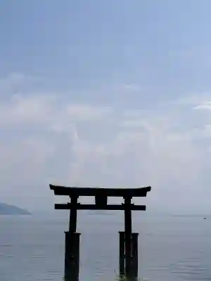 白鬚神社の{uncategorized: "未分類", other: "その他", undefined: "問題あり", building: "その他建物", grave: "お墓", sacred_gate: "鳥居", guardian: "狛犬", statue: "像", buddha: "仏像", history: "歴史", nature: "自然", garden: "庭園", animal: "動物", pagoda: "塔", temizu: "手水舎", mountain_gate: "山門・神門", sanctuary: "本殿・本堂", subordinate: "末社・摂社", art: "芸術", scenery: "景色", jizo: "地蔵", ema: "絵馬", goshuin: "御朱印", omikuji: "おみくじ", items: "授与品その他", amulet: "お守り", goshuincho: "御朱印帳", eats: "食事", festival: "お祭り", votive_dance: "神楽", shichigosan: "七五三参", wedding: "結婚式", experience: "体験その他", initially: "初詣", around: "周辺", anti_infection: "感染症対策"}