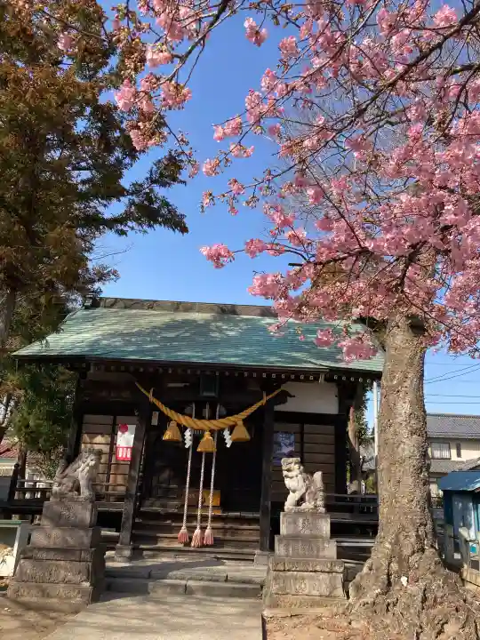 鏡神社の{uncategorized: "未分類", other: "その他", undefined: "問題あり", building: "その他建物", grave: "お墓", sacred_gate: "鳥居", guardian: "狛犬", statue: "像", buddha: "仏像", history: "歴史", nature: "自然", garden: "庭園", animal: "動物", pagoda: "塔", temizu: "手水舎", mountain_gate: "山門・神門", sanctuary: "本殿・本堂", subordinate: "末社・摂社", art: "芸術", scenery: "景色", jizo: "地蔵", ema: "絵馬", goshuin: "御朱印", omikuji: "おみくじ", items: "授与品その他", amulet: "お守り", goshuincho: "御朱印帳", eats: "食事", festival: "お祭り", votive_dance: "神楽", shichigosan: "七五三参", wedding: "結婚式", experience: "体験その他", initially: "初詣", around: "周辺", anti_infection: "感染症対策"}