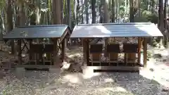 高房神社の末社