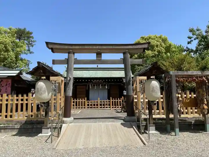 豊國神社の{uncategorized: "未分類", other: "その他", undefined: "問題あり", building: "その他建物", grave: "お墓", sacred_gate: "鳥居", guardian: "狛犬", statue: "像", buddha: "仏像", history: "歴史", nature: "自然", garden: "庭園", animal: "動物", pagoda: "塔", temizu: "手水舎", mountain_gate: "山門・神門", sanctuary: "本殿・本堂", subordinate: "末社・摂社", art: "芸術", scenery: "景色", jizo: "地蔵", ema: "絵馬", goshuin: "御朱印", omikuji: "おみくじ", items: "授与品その他", amulet: "お守り", goshuincho: "御朱印帳", eats: "食事", festival: "お祭り", votive_dance: "神楽", shichigosan: "七五三参", wedding: "結婚式", experience: "体験その他", initially: "初詣", around: "周辺", anti_infection: "感染症対策"}