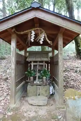 愛宕神社(阿多古神社)の末社・摂社