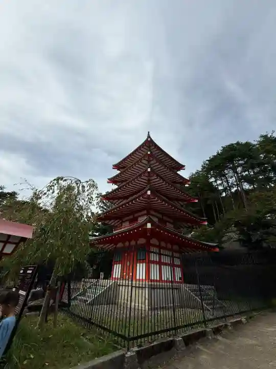 新倉富士浅間神社(山梨県)