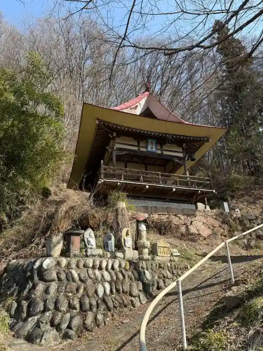 西明寺の{uncategorized: "未分類", other: "その他", undefined: "問題あり", building: "その他建物", grave: "お墓", sacred_gate: "鳥居", guardian: "狛犬", statue: "像", buddha: "仏像", history: "歴史", nature: "自然", garden: "庭園", animal: "動物", pagoda: "塔", temizu: "手水舎", mountain_gate: "山門・神門", sanctuary: "本殿・本堂", subordinate: "末社・摂社", art: "芸術", scenery: "景色", jizo: "地蔵", ema: "絵馬", goshuin: "御朱印", omikuji: "おみくじ", items: "授与品その他", amulet: "お守り", goshuincho: "御朱印帳", eats: "食事", festival: "お祭り", votive_dance: "神楽", shichigosan: "七五三参", wedding: "結婚式", experience: "体験その他", initially: "初詣", around: "周辺", anti_infection: "感染症対策"}